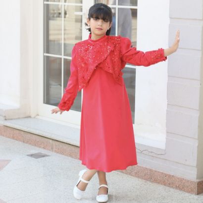 صورة طقم فستان بناتي أحمر مع بوليرو مطرز | فستان سهرة فاخر - m3774